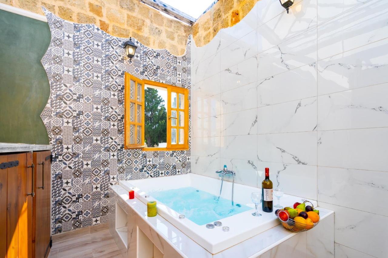Cava D"Oro Suites Rhodes City Exterior foto